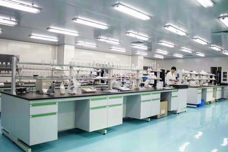 選擇實(shí)驗(yàn)室超純水機(jī)時(shí)需要考慮哪些因素,超純水機(jī)定制費(fèi)用多少?